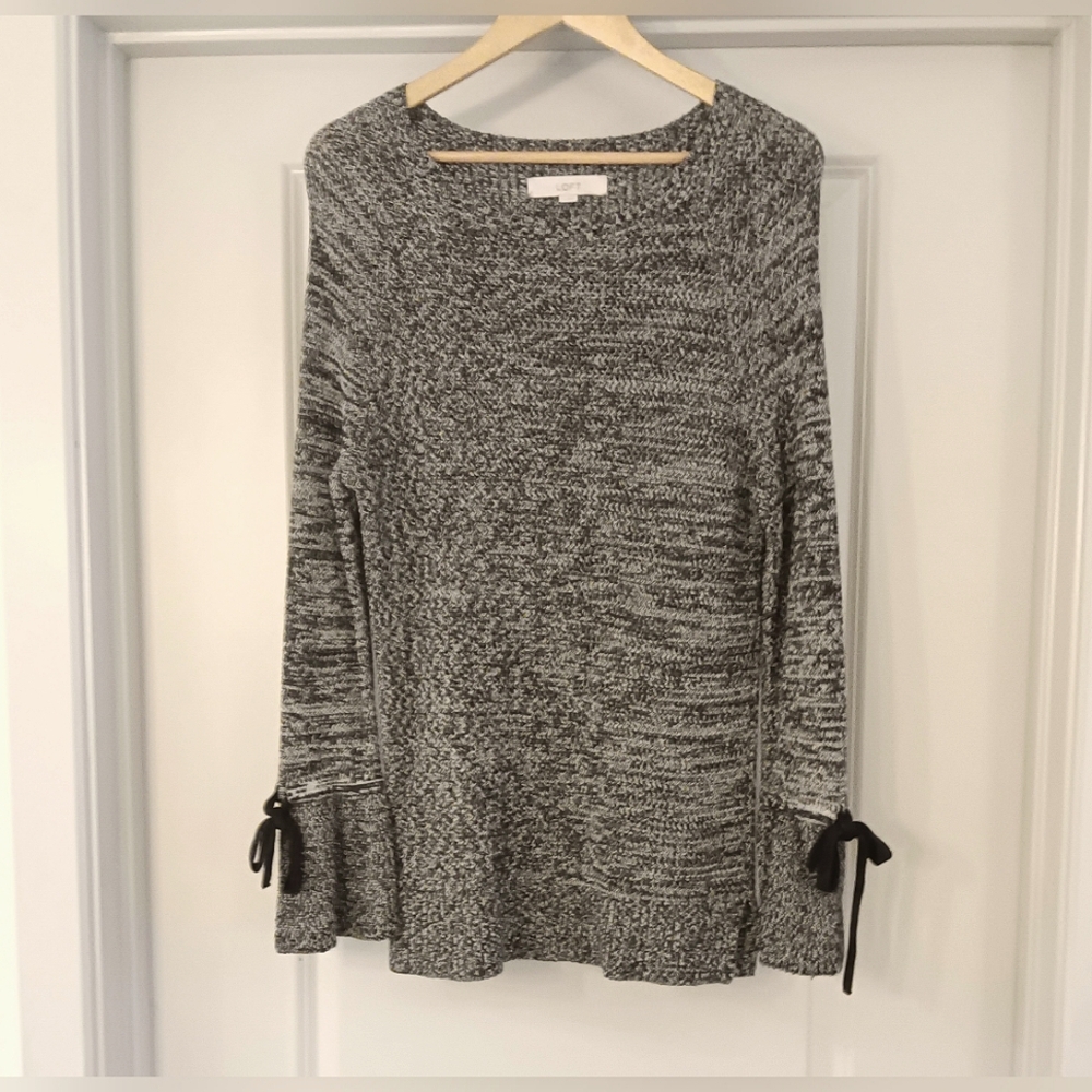 LOFT Black & White Heathered Bell Sleeve Sweater